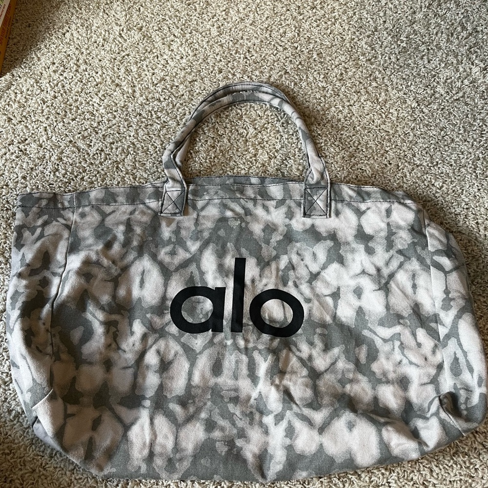 ALO Yoga Gray Tote Bag